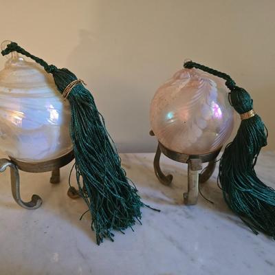 Decorative Iridescent globes