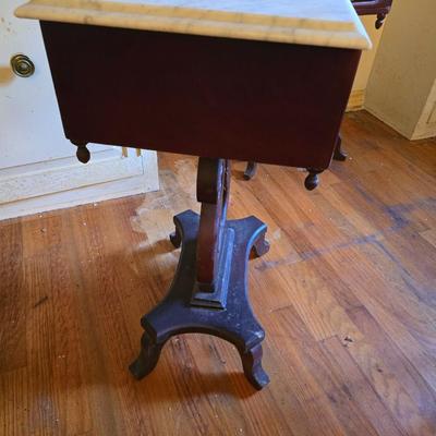Antique Victorian style Marble top table
