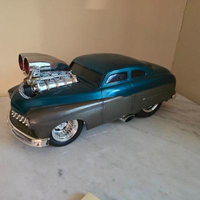Muscle machine ford diecast