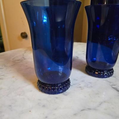 Plastic cups