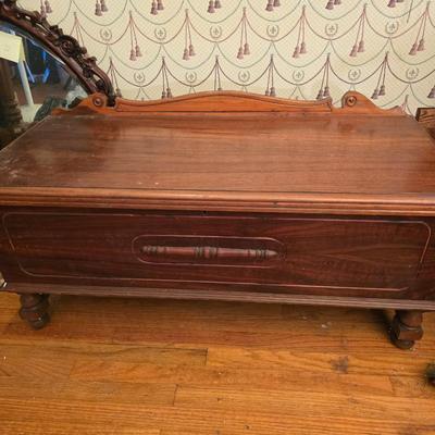 Caswell-Runyan cedar chest