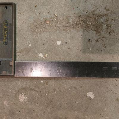 Lot of Hand Tools – Square, Level, Framing Square & Tin Snips