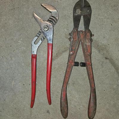 2 Heavy-Duty Hand Tools – Channel Lock Pliers & Bolt Cutters