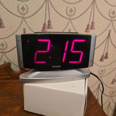 Night stand alarm clock