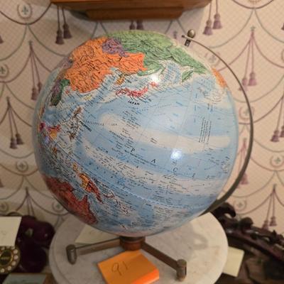 12" globe