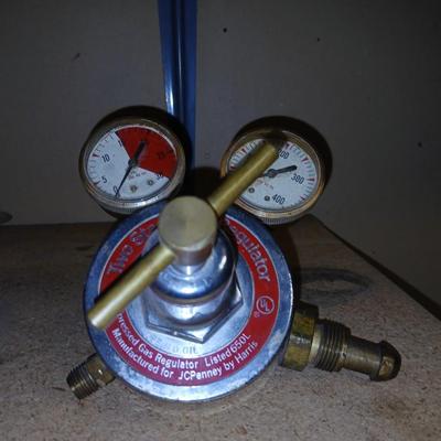 Two Stage Compressed Gas Regulator – Harris for JCPenney (Model Listed650L)