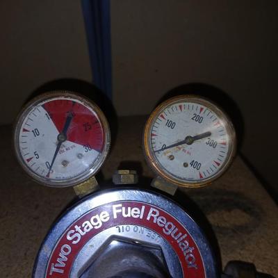 Two Stage Compressed Gas Regulator – Harris for JCPenney (Model Listed650L)