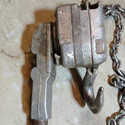 Yale 3/4 Ton Manual Chain Hoist – Model E Pull Lift (Forest City, Ark.)