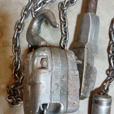 Yale 3/4 Ton Manual Chain Hoist – Model E Pull Lift (Forest City, Ark.)