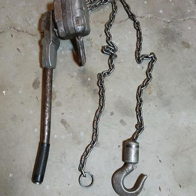 Yale 3/4 Ton Manual Chain Hoist – Model E Pull Lift (Forest City, Ark.)