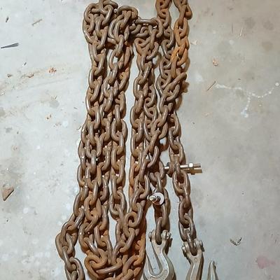 Approx. 20 Ft Heavy Duty Steel Tow/Lifting Chain with Forged Hooks