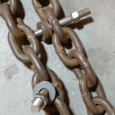 Approx. 20 Ft Heavy Duty Steel Tow/Lifting Chain with Forged Hooks