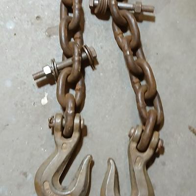 Approx. 20 Ft Heavy Duty Steel Tow/Lifting Chain with Forged Hooks