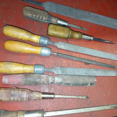 Vintage Wood Handle Screwdrivers, Chisels, and Files – Mixed Brands