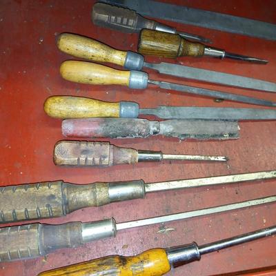 Vintage Wood Handle Screwdrivers, Chisels, and Files – Mixed Brands