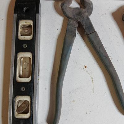 Mixed Hand Tool Lot with Craftsman Bag