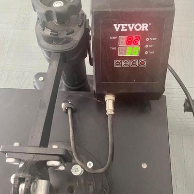 VEVOR 15x15 Heat Press Machine — Digital Control, Clamshell Design