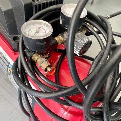 Hyper Tough 3-Gallon Air Compressor – Working Condition