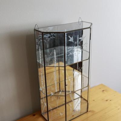 Vintage Large Mirrored Etched Glass Brass Curio Cabinet Display Case Shelf