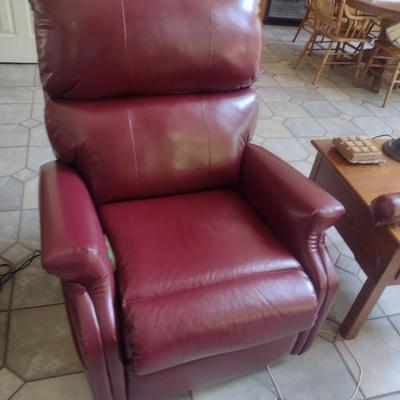 Pride Brand Faux Leather Lift/Recliner with Separate Controls for Footrest and Reclining Back
