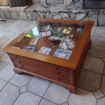 Solid Wood Pine Finish Display Curio Top Coffee Table (No Contents)
