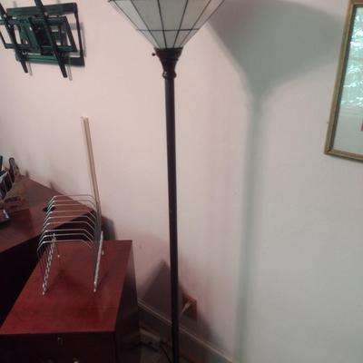 Tiffany Style Shade Floor Lamp with Reverse Fit Shade and Metal Post