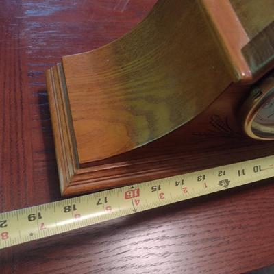 Wood Case Humpback Wind Up Chime Mantle Clock with Key