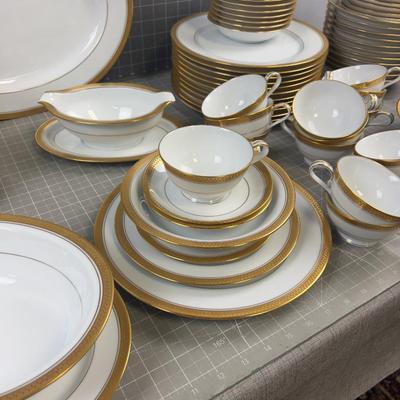 WOW Noritake GOLD RIDGE Pattern China for 12 - 7 Pieces for each Setting PLUS 7 Matching Serving Pieces