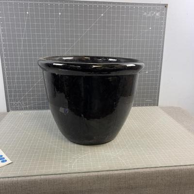 Great Black Ceramic Flower Pot