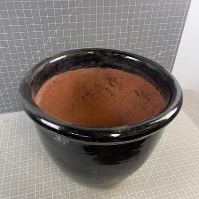 Great Black Ceramic Flower Pot