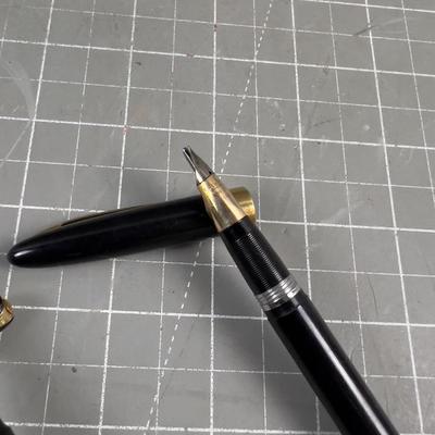 2 Black Pens, Fountain, 1 Shaffer