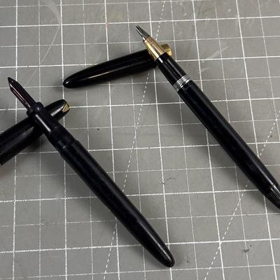 2 Black Pens, Fountain, 1 Shaffer