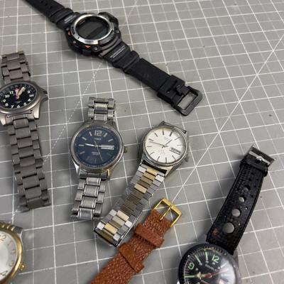 Large Lot of Men's Modern Wrist Watches