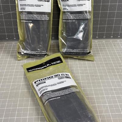 3 MAGPUL 30 Round Magazines AR, Black 