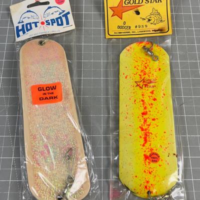 2 VINTAGE Fishing Lures