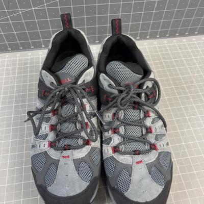 Merrills Men's Hike Shoes, lightly used.