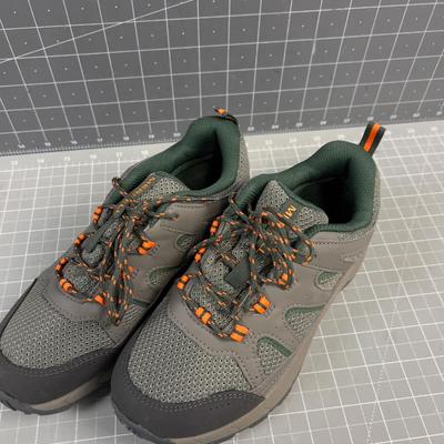 Merrills  Hike Shoes, New 