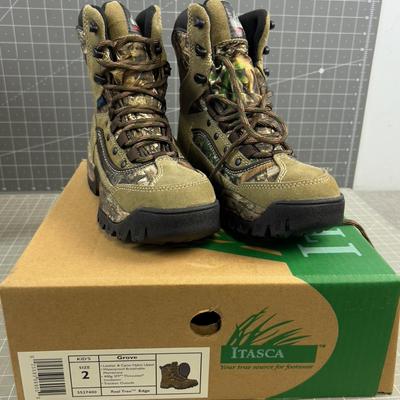 Kids Size 2 Hunting Boots