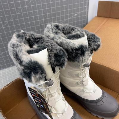 KAMIK New MOMENTUM 3 Winter Women's Boots, NEW 