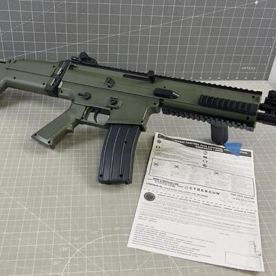 Cyber Air Soft BB Gun, New 