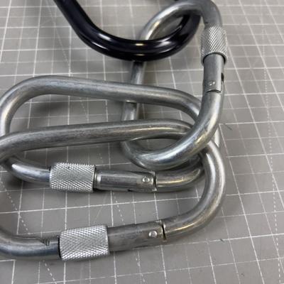 Carabiners /  Snap links (4)