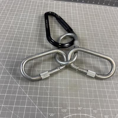 Carabiners /  Snap links (4)