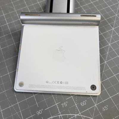 Apple Pad and Mouses 
