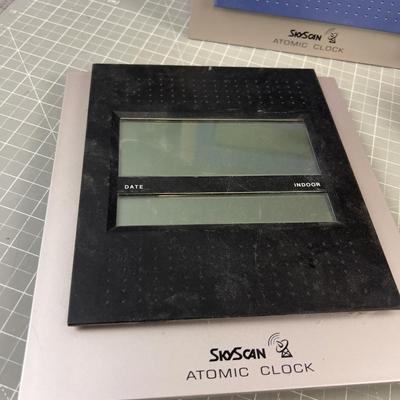Bunch of Weather Stations Clocks
