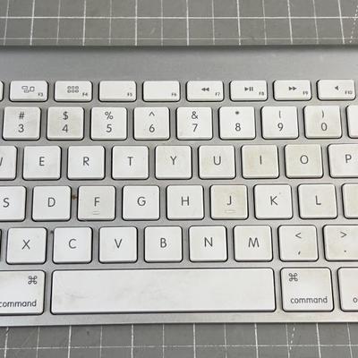 Apple Wireless Keyboard