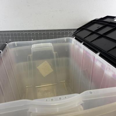 5 Storage Tubs -