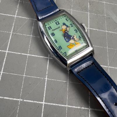 Collectible Donald Duck Watch, Appears to be un-Used