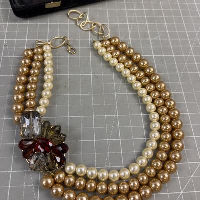 Accessory Quotient Statement Faux Pearls 