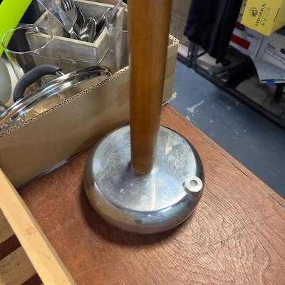 GIANT Lot of Kitchen Utensils, Cups, Glasses, STUFF!