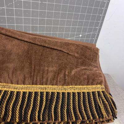 TOWELS: Black & Brown 100% Cotton 